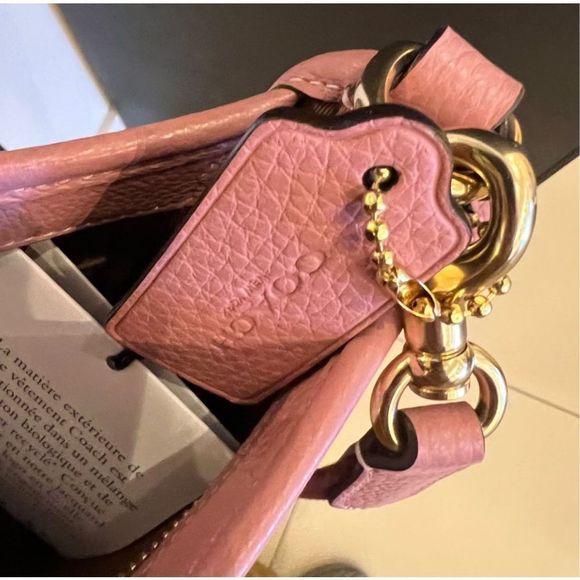 NWT Coach Dempsey File Bag Signature Jacquard With Stripe And Coach Patch CA195 - Picture 3 of 11